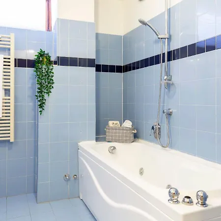 The Rent - Cozy Loft In Corso Sempione District Milan